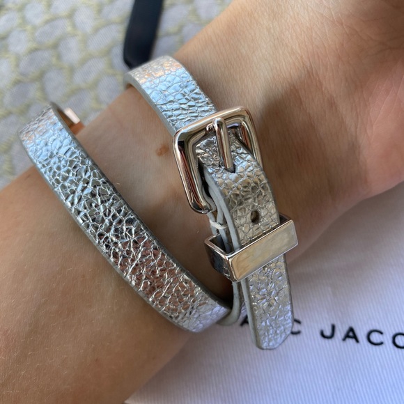 Double Wrap Genuine Leather ID Bracelet - Picture 3 of 6